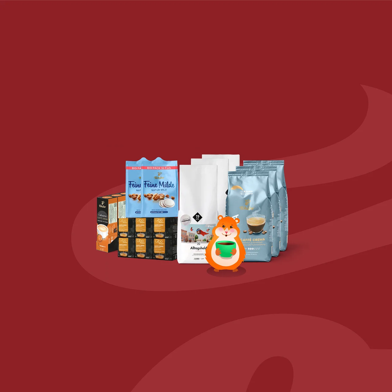 Eine Auswahl an Kaffeeprodukten, darunter Tchibo Cafissimo Latte Crema Kapseln, Feine Milde Kaffeepads und Alltagsheld Kaffeebohnen, mit einem Cartoon-Hamster, der eine Kaffeetasse hält.