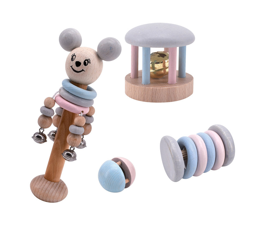 Voggenreiter-Baby-Klangspielzeug-Set aus Holz. Enthält eine Rassel mit einem Mausgesicht, ein Glockenspiel und andere Rasseln in Pastellfarben.