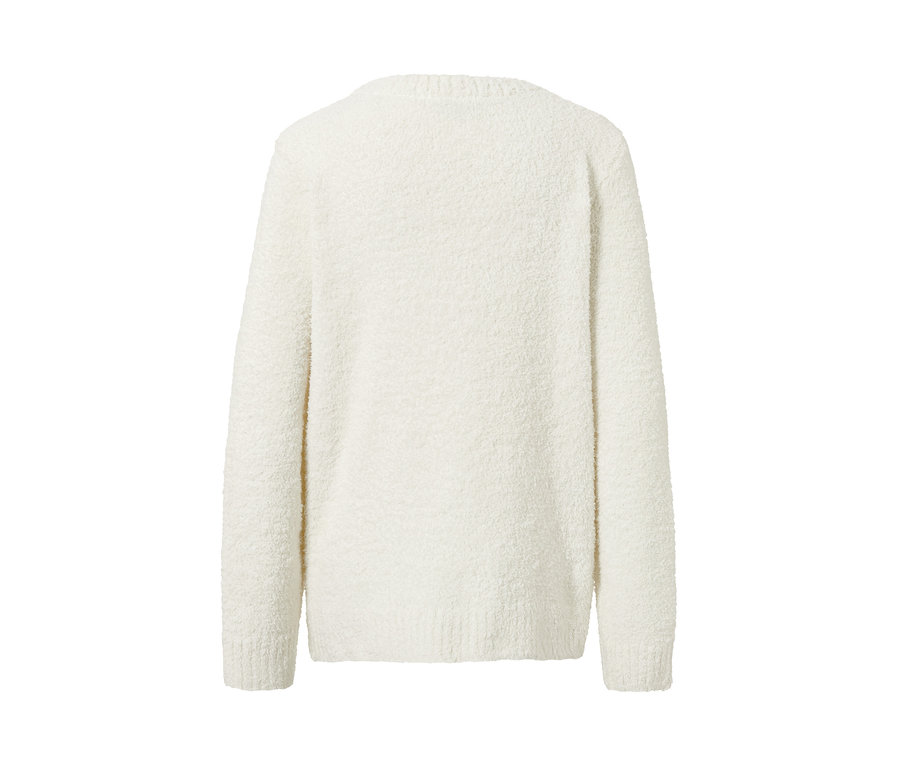 Detailansicht der Rückseite eines Kuschel-Sweaters.