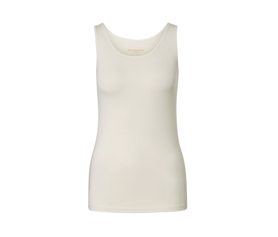 Detailansicht eines creme-farbenen Hemdchens im Modal-Seide-Mix.