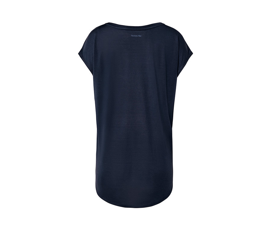 Blaues Sportshirt.