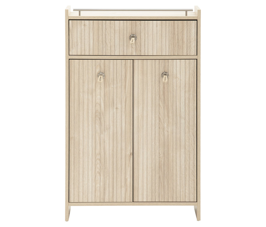 Nordic Light Oak Highboard »Sonderby« mit zwei Türen und einer Schublade mit silbernem Griff.