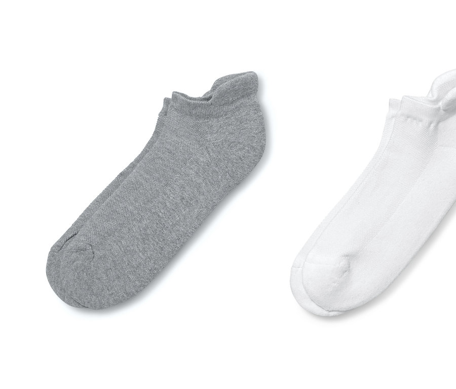 Zwei Paar Unisex-Funktions-Sneakersocken: ein Paar grau, ein Paar weiß.