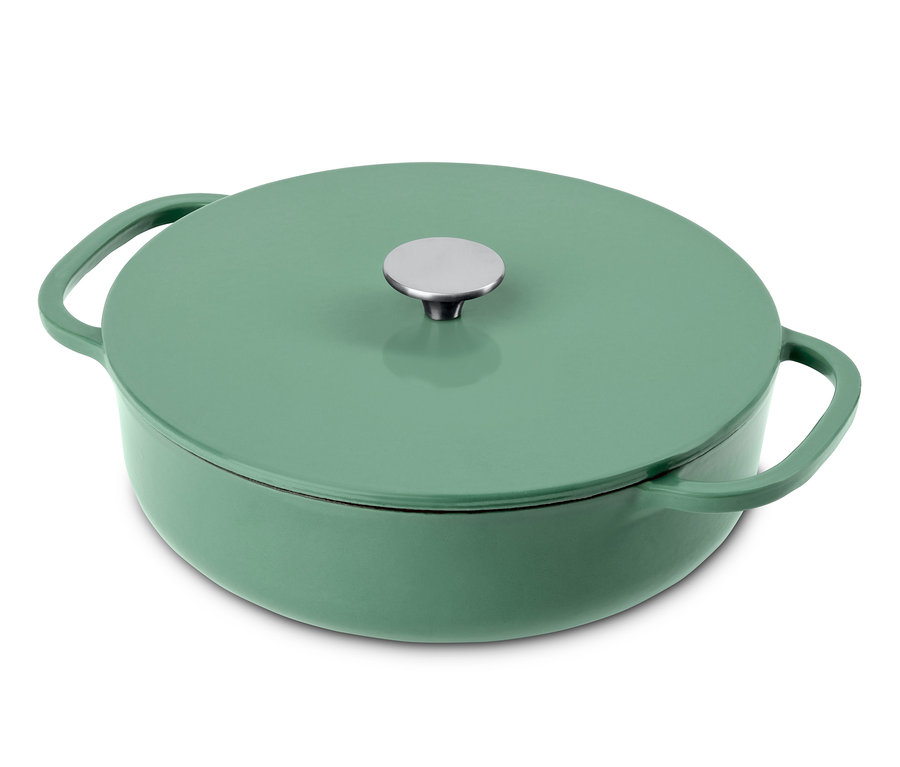 Grüne Gusseisen-Bräter-Pfanne mit Deckel.
