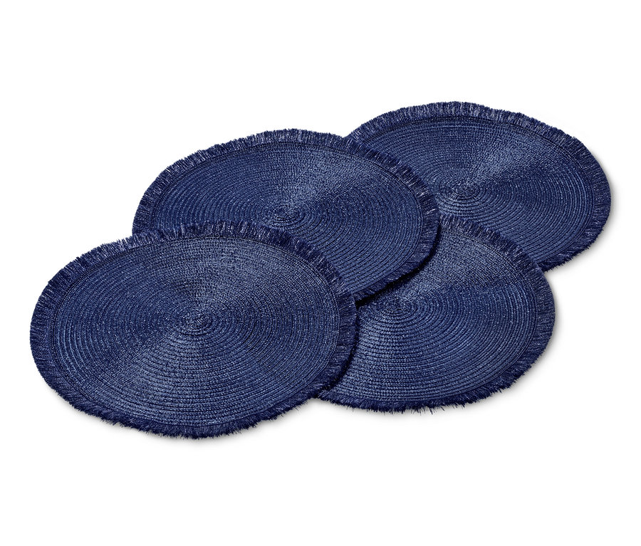 Vier blau-lila Platzsets.