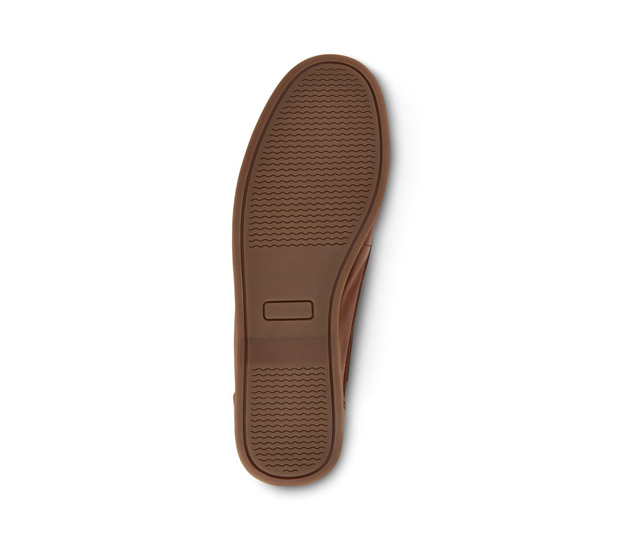 Detailaufnahme eines braunen Leder-Bootsschuhs.