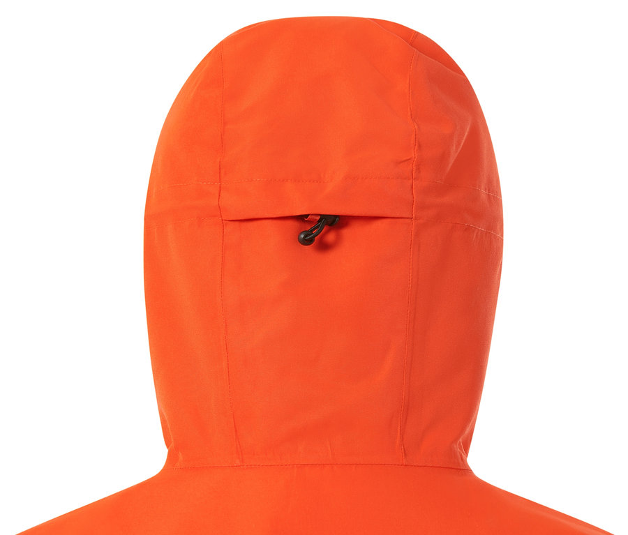 Detailansicht der Kapuze einer orange-braunen Skijacke.