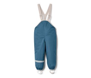 Blaue Kleinkind-Regenhose mit grauen Trägern.