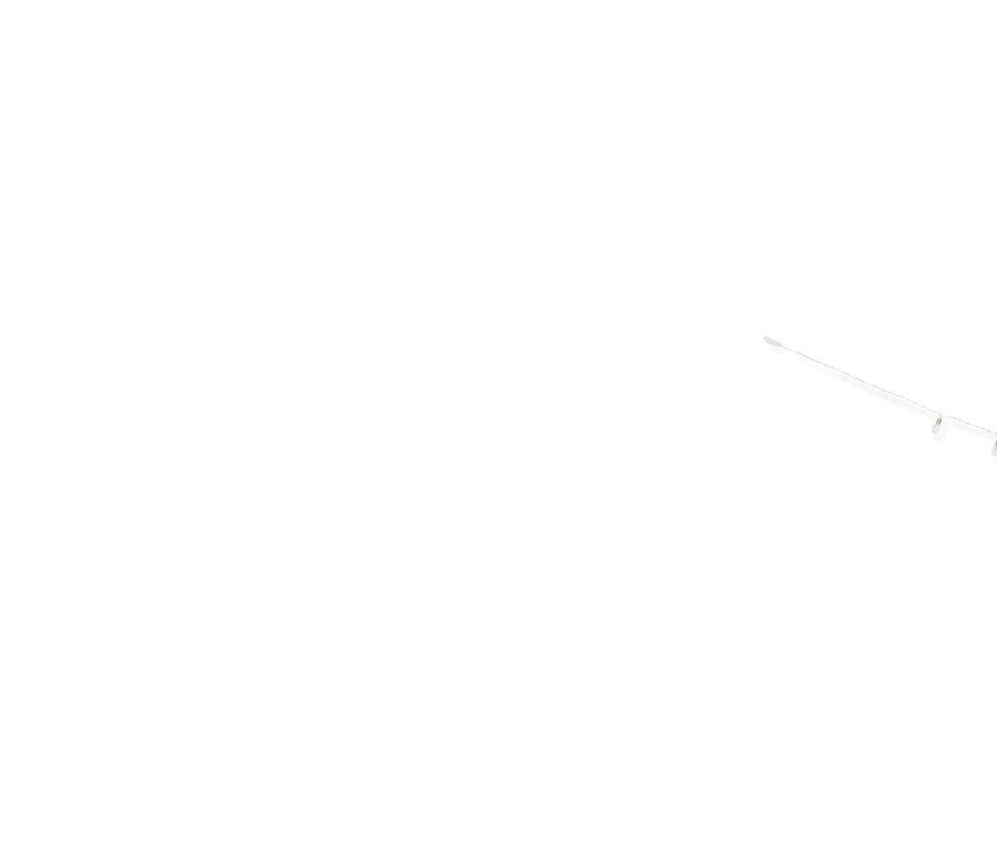 LED-Lichterkette mit Mini-Glühbirnen auf weißem Hintergrund.