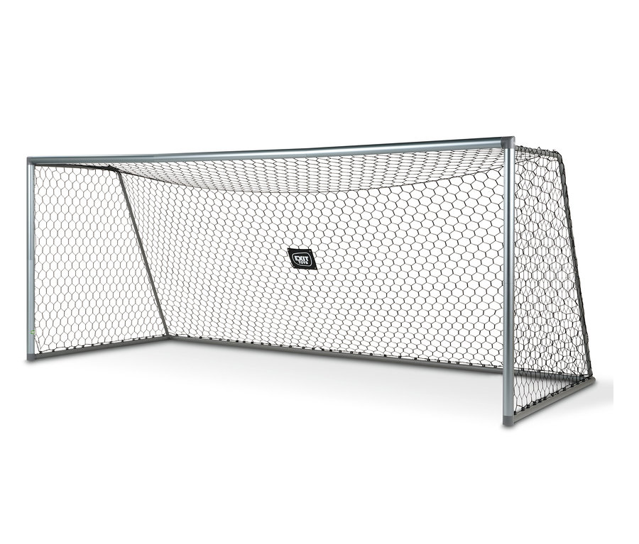 Ein EXIT Scala Fußballtor steht auf weißem Grund.
