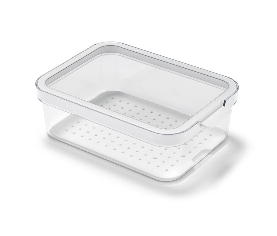 Transparente 3 Kühlschrankordnungsboxen mit weißem Abtropfeinsatz.