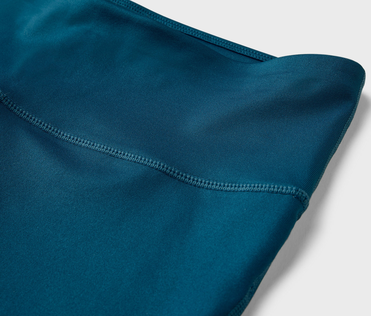 Detail einer 3/4-Sporttight.