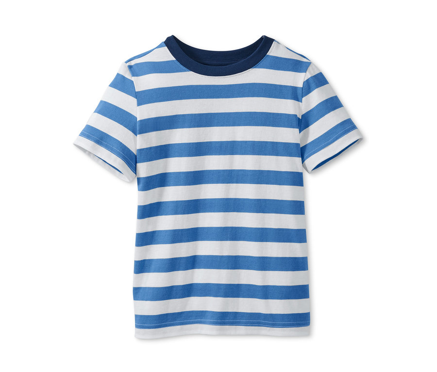 Blau-weiß gestreifter Shorty-Pyjama.