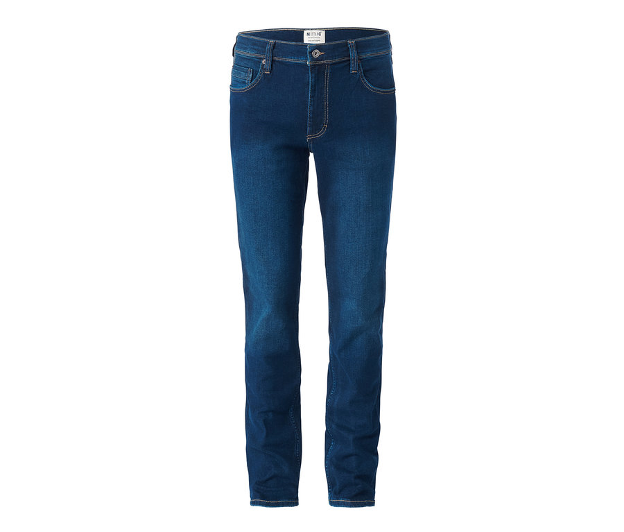 Blaue Jeans »Mustang« vor einem weißen Hintergrund.