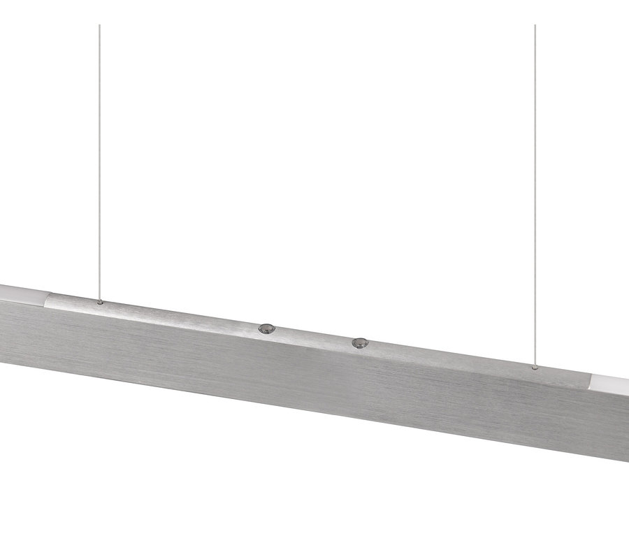 Eine silberne Trio LED-Pendelleuchte Helios.