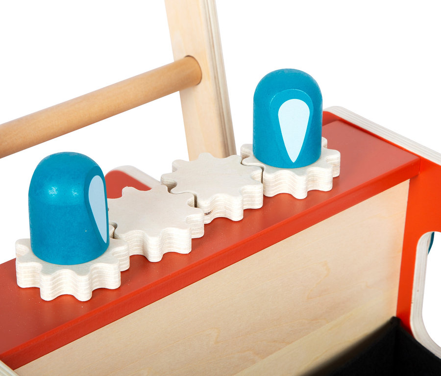 Detailaufnahme des small foot Lauflernwagen Feuerwehr mit blauen Drehelementen.