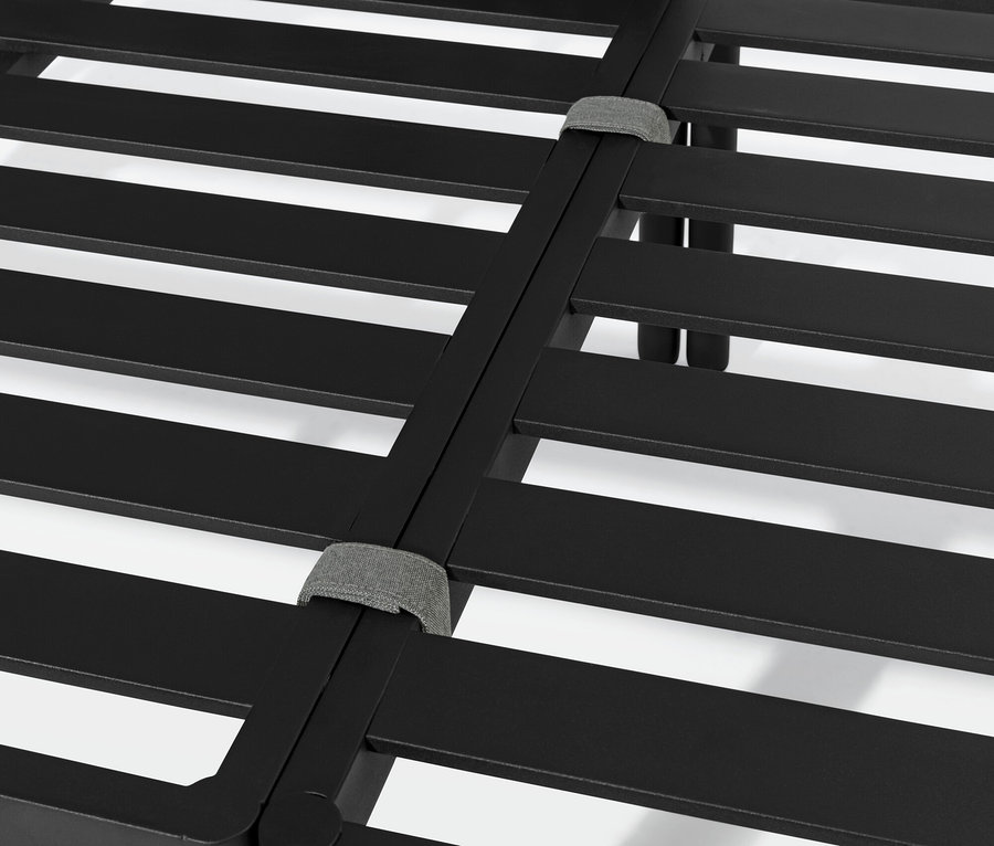Detail einer modularen Lounge mit Textilgeflecht, Ansicht des Metallrahmens und des Textilgeflechts.