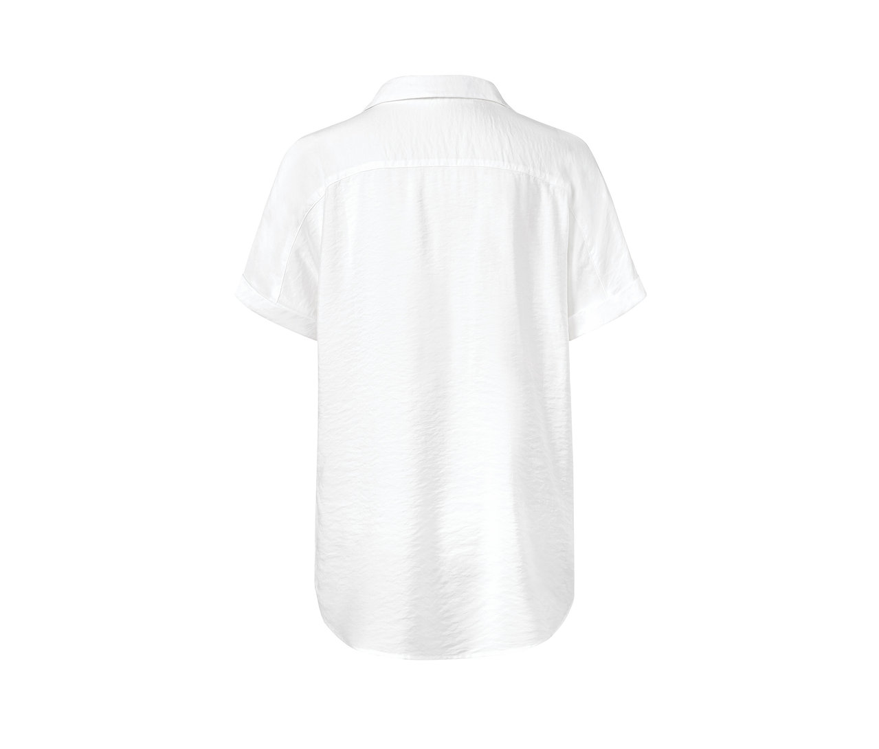 Detailansicht einer weißen Oversized-Bluse.