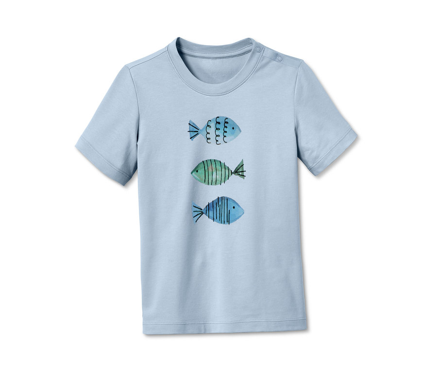 Blaues Baumwoll-Shorty-Pyjama mit drei Fischmotiven.