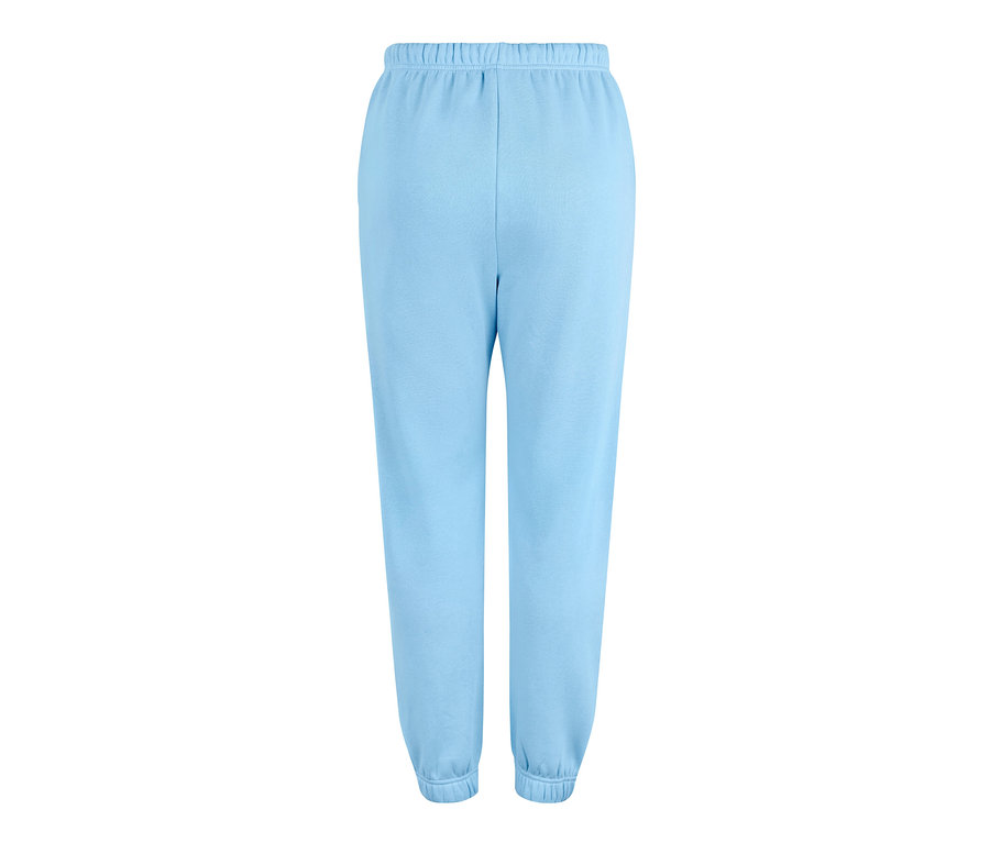 Hellblaue Sweathose.