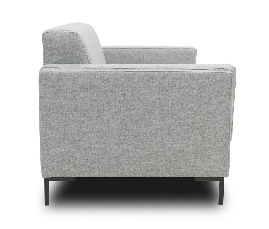 Seitenansicht des silberfarbenen LOOKS by Wolfgang Joop 2-Sitzers.