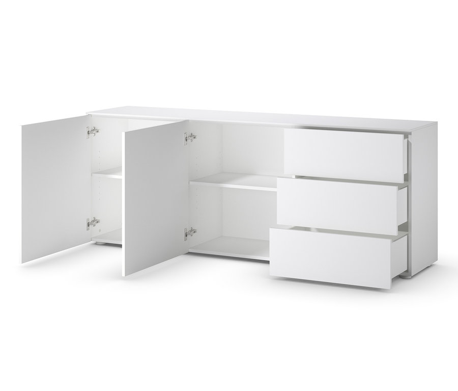 Weißes Sideboard mit offenen Türen und drei Schubladen.