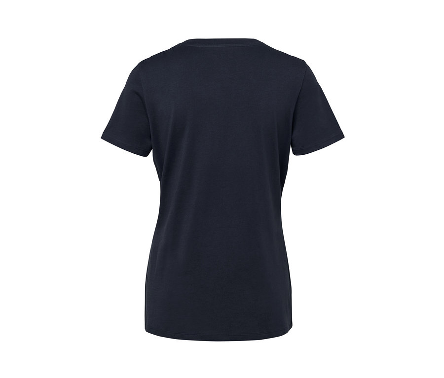 Dunkelblaues Basic T-Shirt.