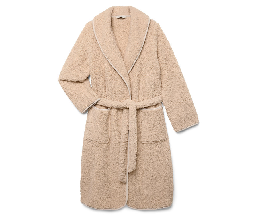Beiger Bademantel mit Gürtel und weißer Bordüre.