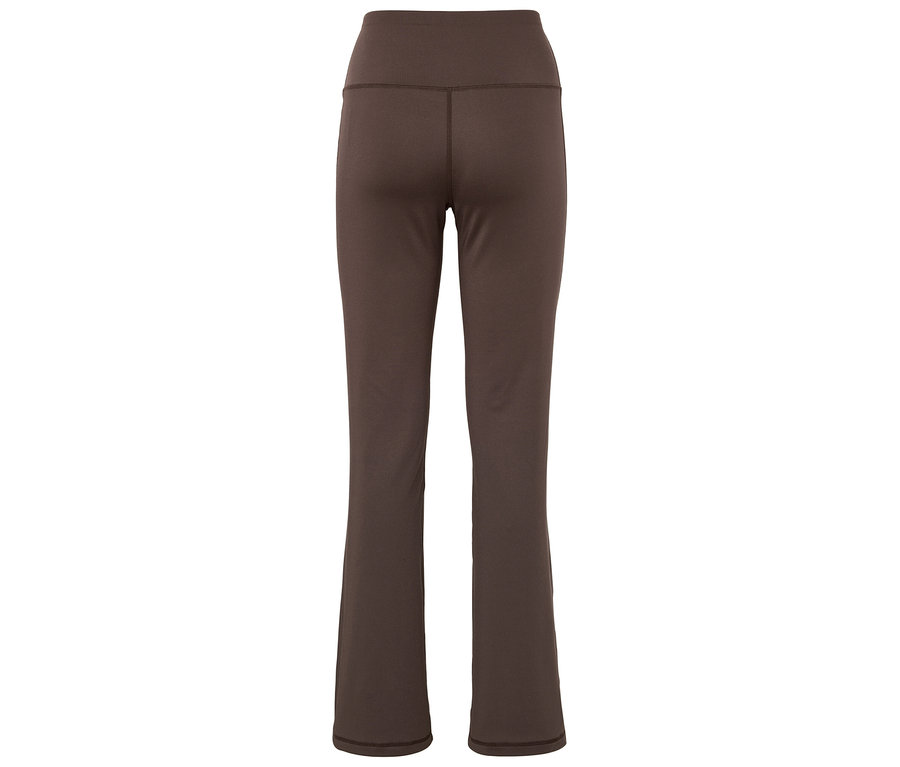 Braune High-Waist-Hose von hinten.