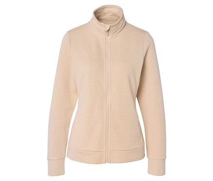 Eine hellbeige Jacke mit durchgehendem Reißverschluss, Stehkragen und horizontaler Rippstruktur, auf weißem Hintergrund.