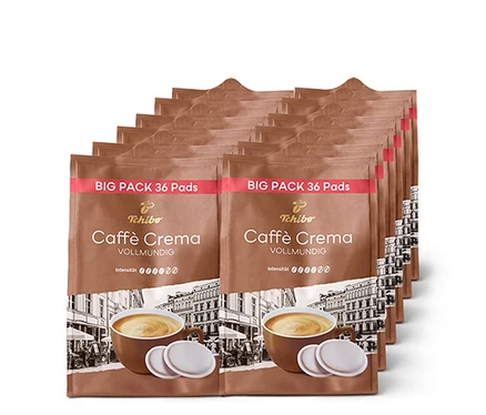 Stapel brauner Kaffeepads Caffè Crema Vollmundig.