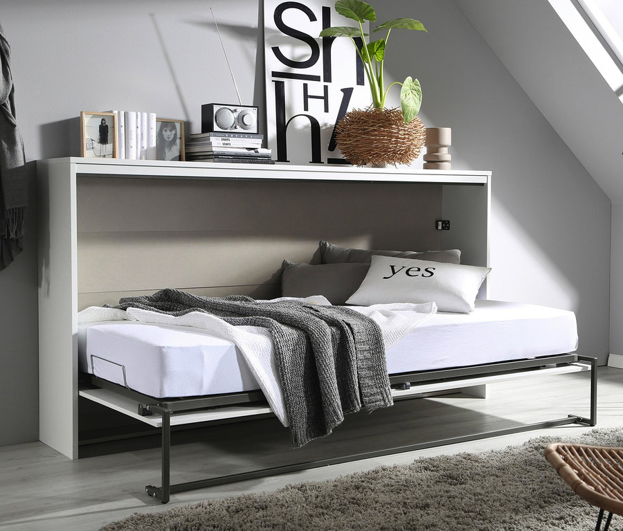 Zimmer mit rauch ORANGE Querklappbett und rauch Querklappbett »Albero«.