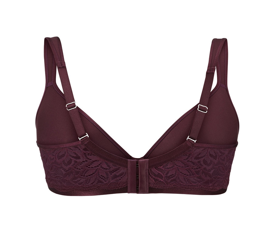 Detailansicht von hinten eines bordeauxroten Spacer-BHs mit Spitzenband und Verschluss.