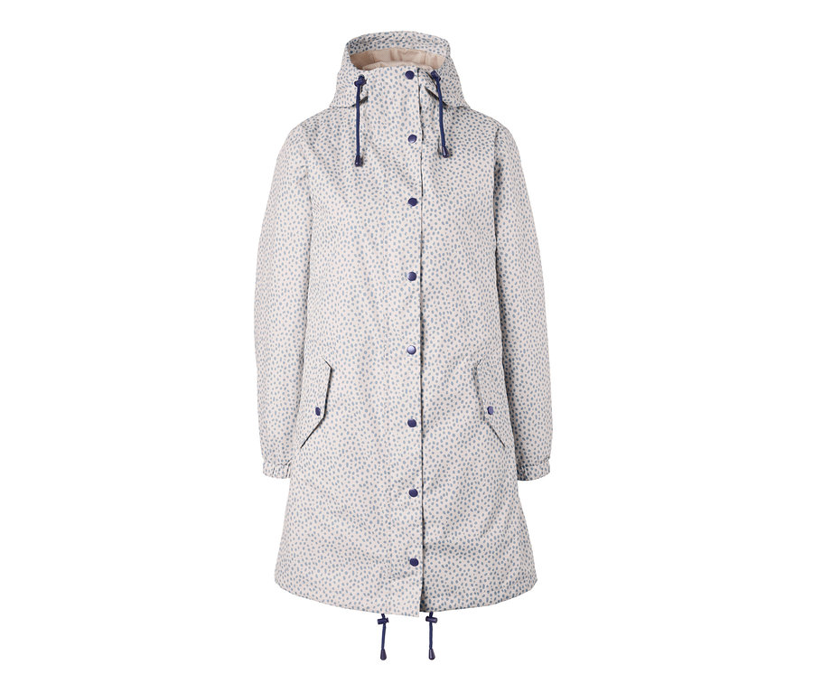 Weißer Regenmantel mit blauen Flecken und blauen Knöpfen.