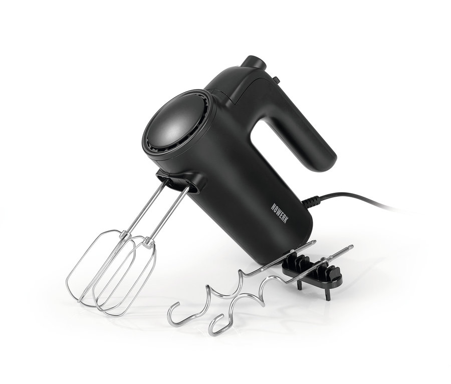 Schwarzer N8WERK-Handmixer »9049« mit Aufsätzen auf weißem Hintergrund.