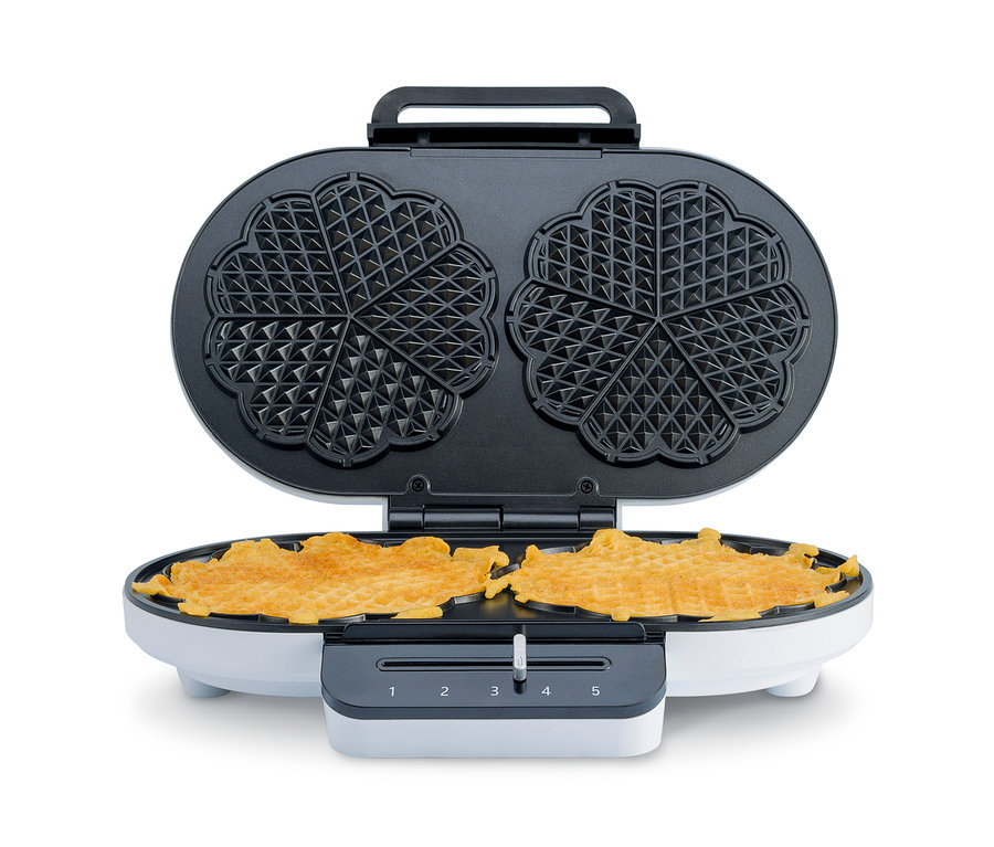 Offenes WILFA Waffeleisen »TRADITION DOUBLE WDWA-516W« mit Waffeln darin.