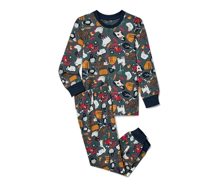 Kleinkind-Pyjama, schieferblau, mit Bauernhoftier-Muster.