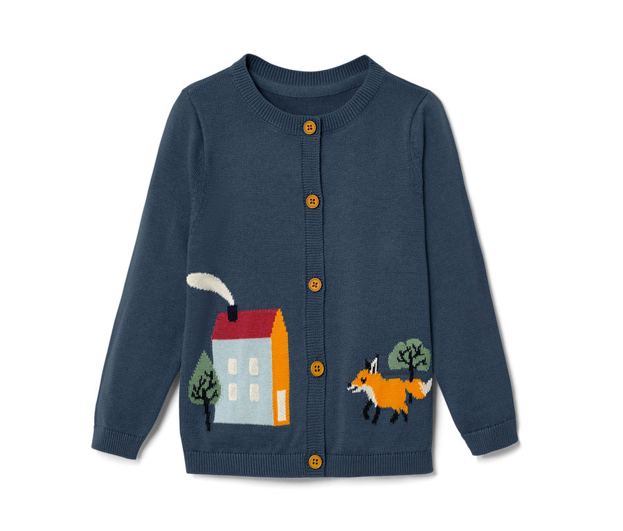 Blaue Kleinkind Strickjacke mit Haus-, Baum- und Fuchsmotiv.