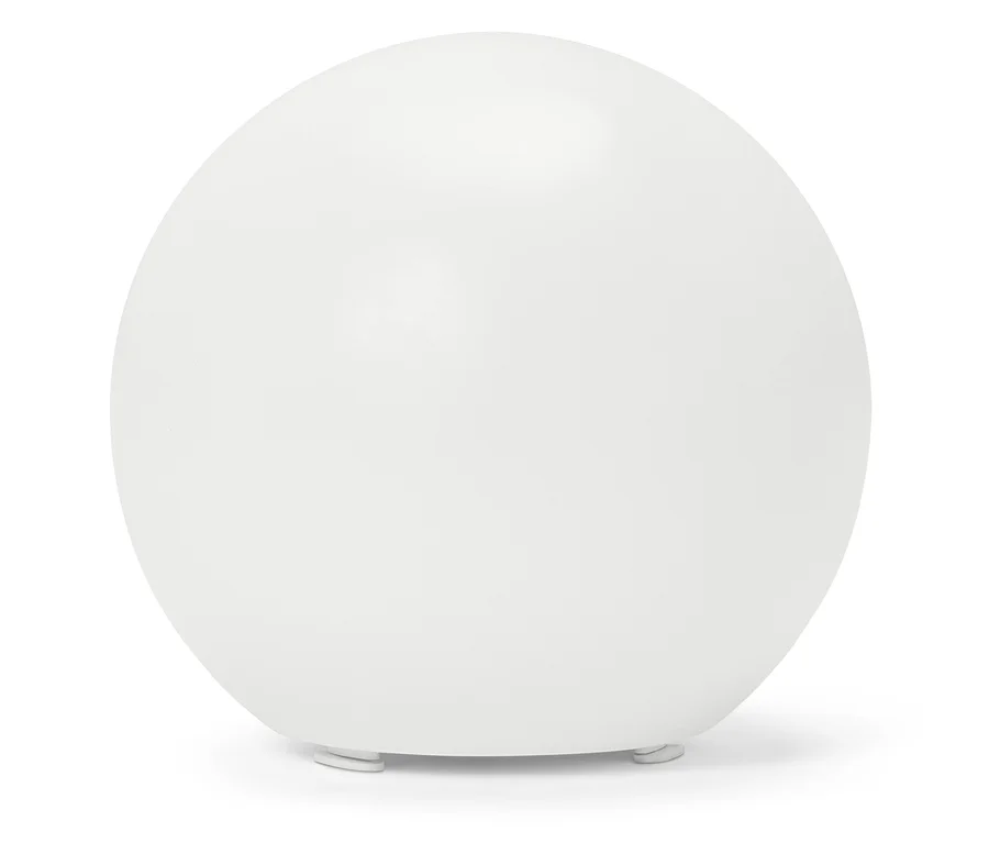 Weiße kugelförmige Lampe auf drei kleinen Füßen.