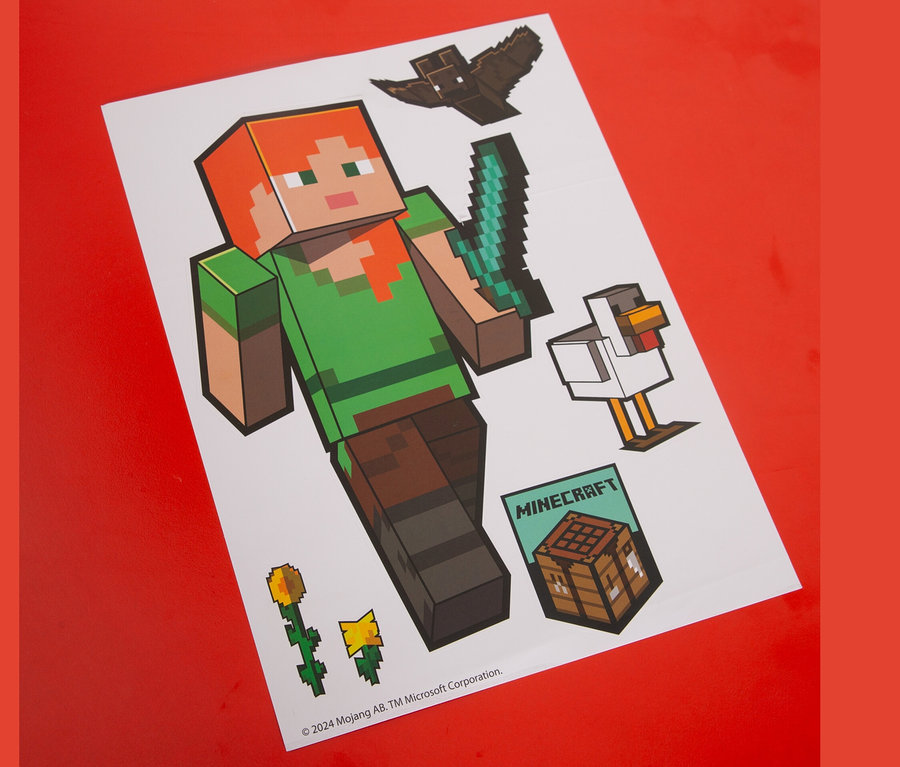 Blatt mit Minecraft-Figuren auf rotem Hintergrund, inklusive 6 MINECRAFT Wandtattoos.