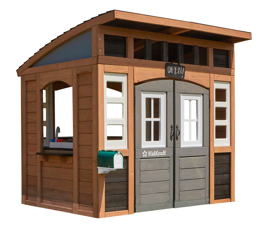 Das Spielhaus Trolli aus Holz hat Fenster, eine Tür, eine Theke und einen Briefkasten.