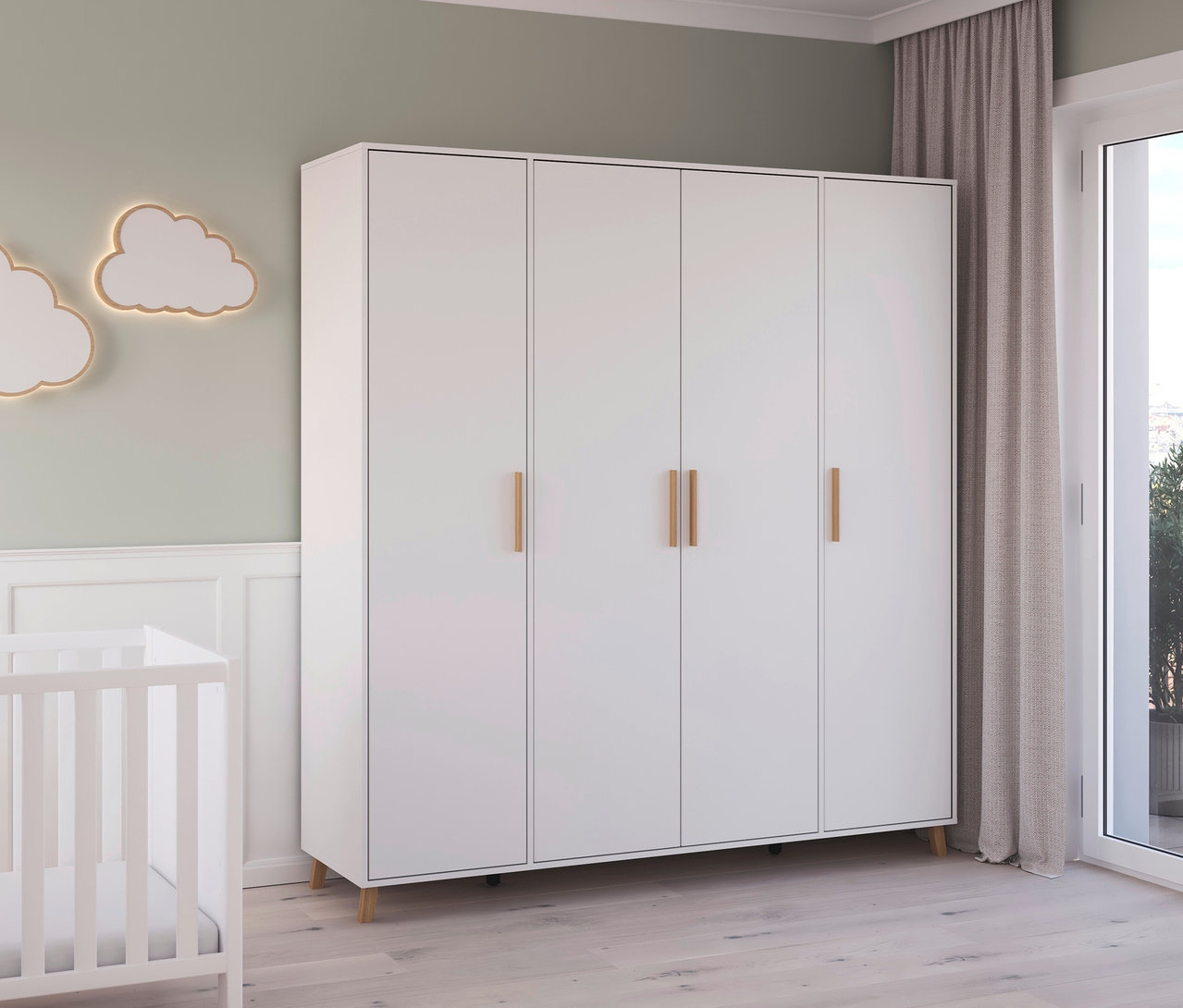 Im Zimmer steht ein weißer Rauch Drehtürenschrank »Shinjo« mit 4 Türen und Premium-Ausstattung neben einem weißen Kinderbett.