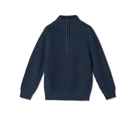 Dunkelblauer Strickpullover mit Stehkragen und kurzem Reißverschluss.