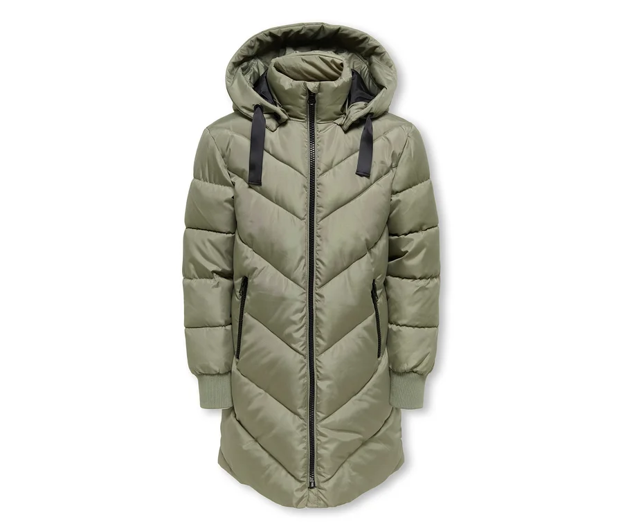 Lange, olivgrüne Steppjacke mit Kapuze, durchgehendem schwarzem Reißverschluss, schwarzen Reißverschlusstaschen, Chevron-Steppung und gerippten Bündchen.