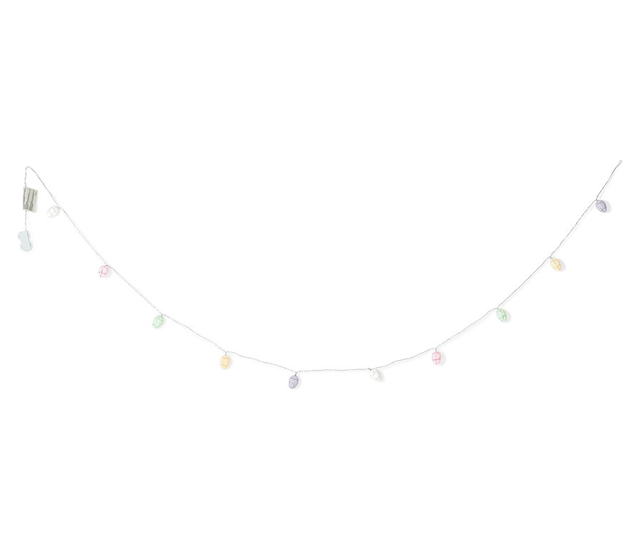 LED-Lichterkette mit gelben, grünen, pinken und lilafarbenen Lichtern.