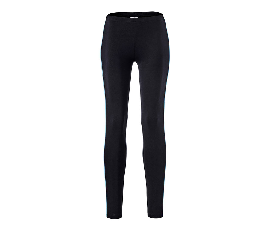 Schwarze Leggings mit Paspelierung.