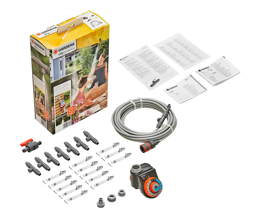 GARDENA Automatic-Outdoor-Sprühnebel-Set »city gardening« auf weißem Hintergrund ausgebreitet.