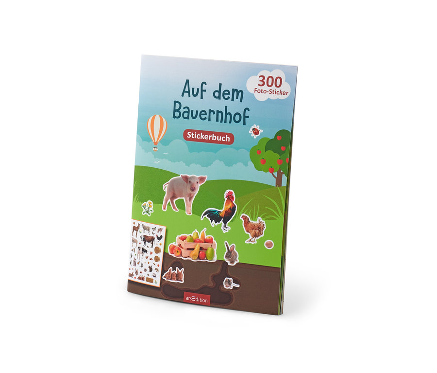 Abgebildet ist ein Stickerbuch »Auf dem Bauernhof«.