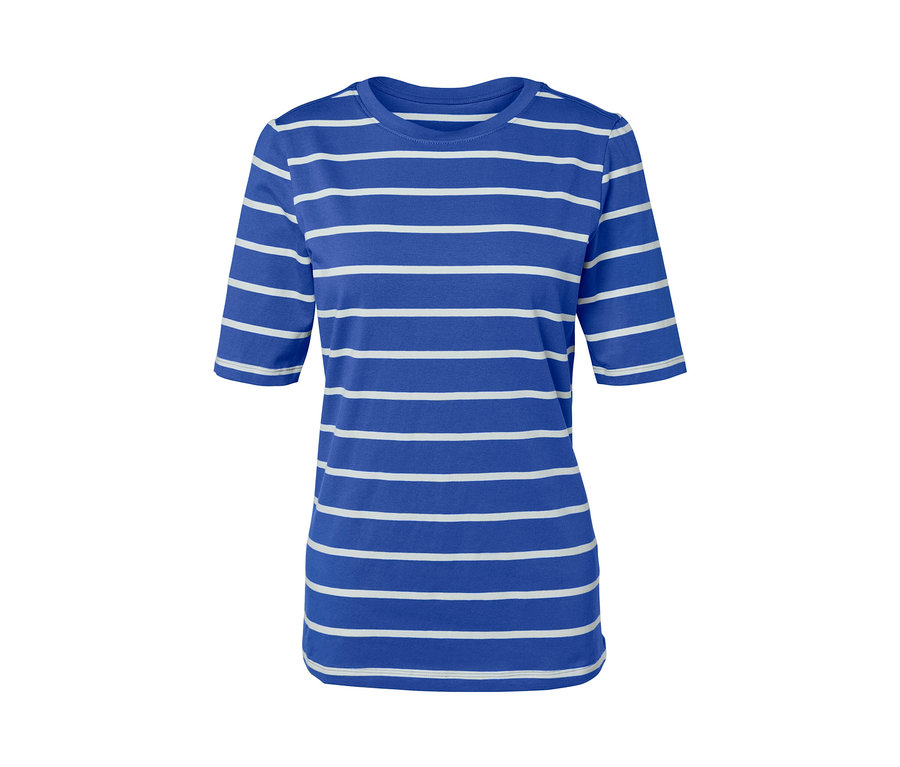 Blaues Halbarmshirt mit weißen Streifen.