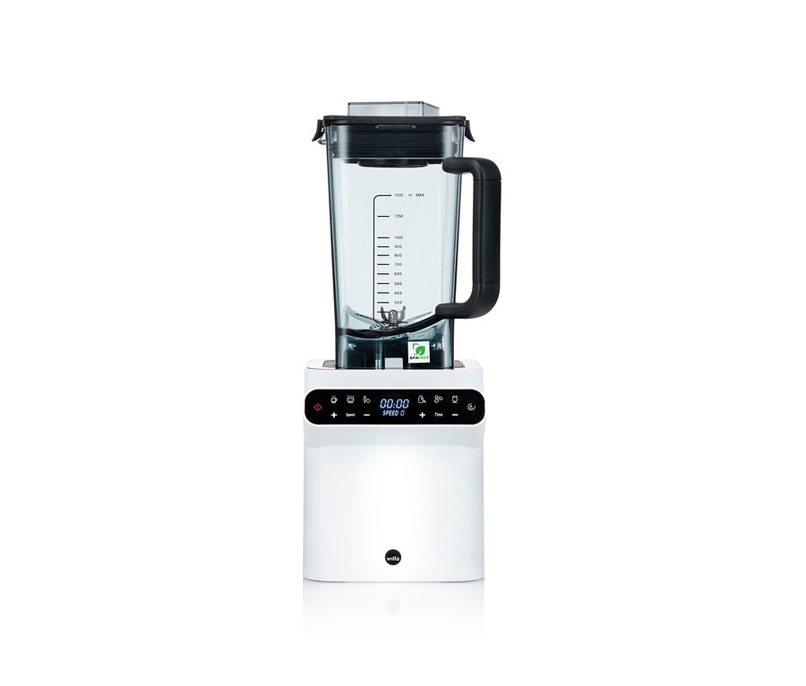 Weißer WILFA Mixer "POWER FUEL Digital BPFD-1680MW" mit transparentem Behälter und schwarzen Details.
